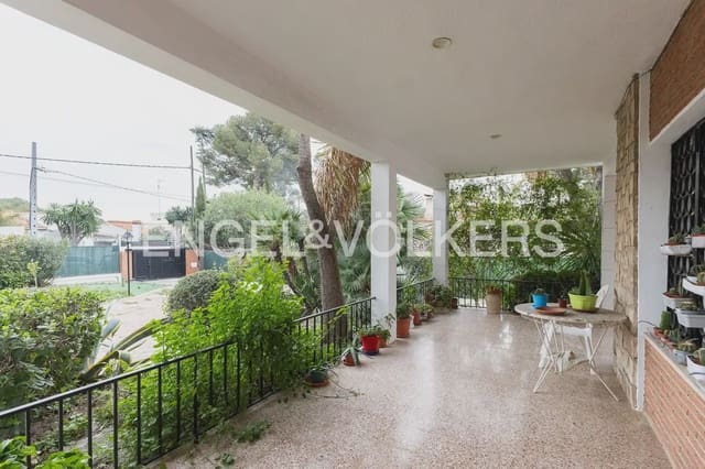4 bedroom Villa for sale in La Cañada, Paterna with pool garage - € 650,000 (Ref: 9898243)