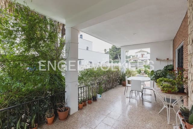 4 bedroom Villa for sale in La Cañada, Paterna with pool garage - € 650,000 (Ref: 9898243)
