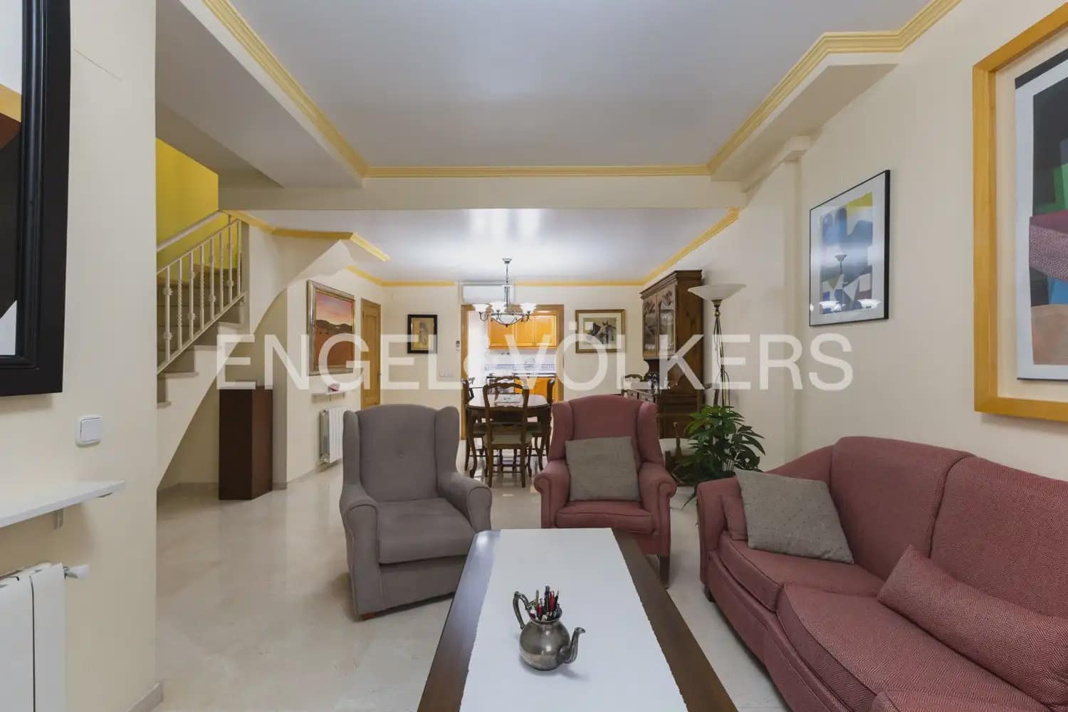 3 quarto Moradia em Banda para arrendar em Valencia cidade com garagem - 2 000 € (Ref: 9898245)
