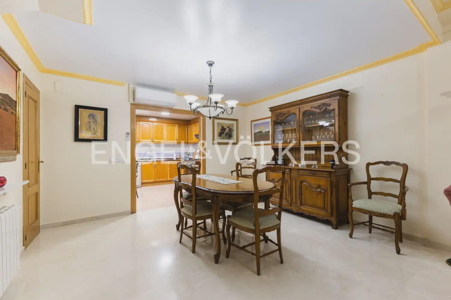 3 quarto Moradia em Banda para arrendar em Valencia cidade com garagem - 2 000 € (Ref: 9898245)