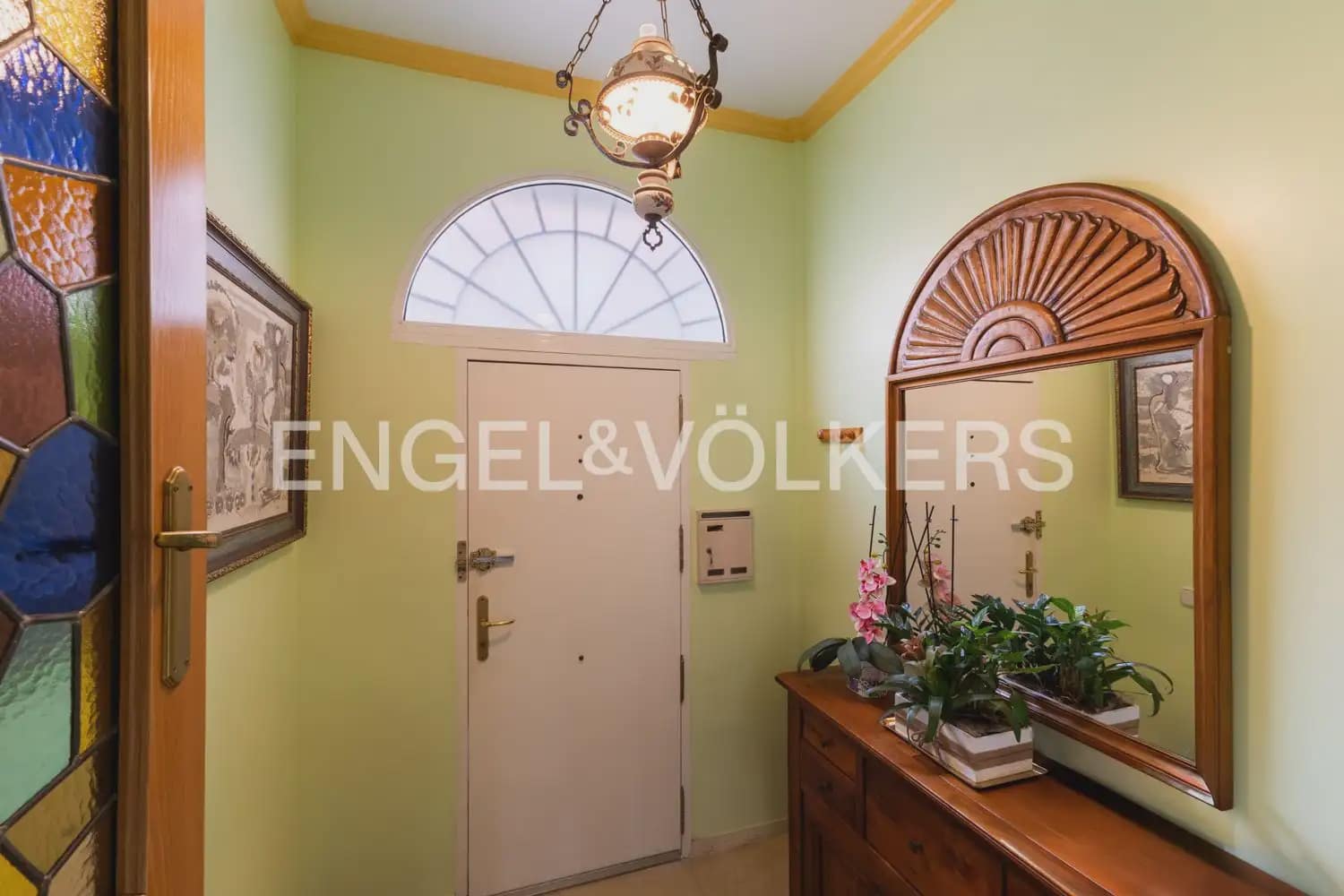 3 quarto Moradia em Banda para arrendar em Valencia cidade com garagem - 2 000 € (Ref: 9898245)
