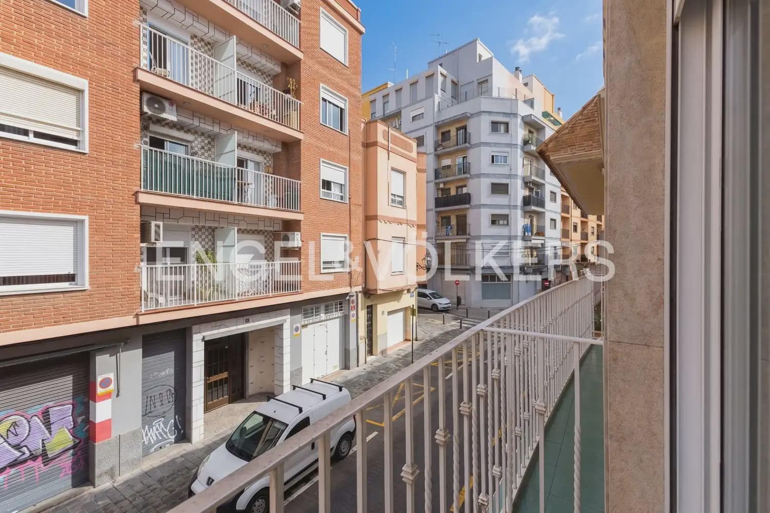 3 quarto Moradia em Banda para arrendar em Valencia cidade com garagem - 2 000 € (Ref: 9898245)