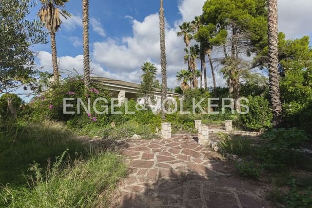 6 bedroom Villa for sale in La Cañada, Paterna with pool garage - € 810,000 (Ref: 9898246)