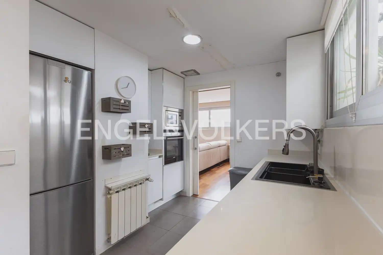 Ático de 3 habitaciones en València ciudad en venta con piscina garaje - 730.000 € (Ref: 9898247)
