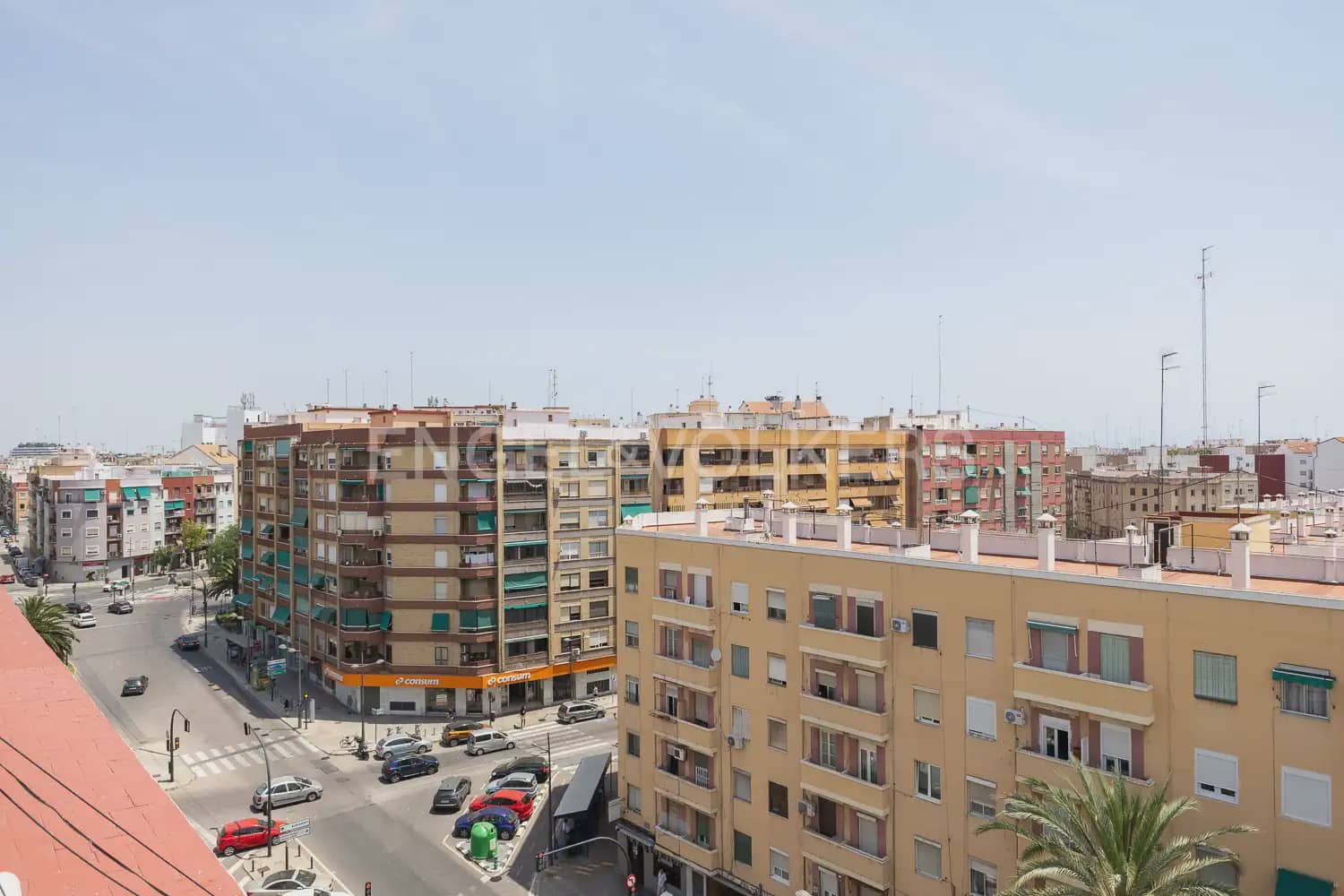 Apartamento de 4 habitaciones en València ciudad en alquiler - 2.000 € (Ref: 9898248)