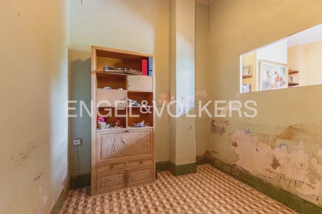 3 bedroom Townhouse for sale in Alfafar - € 250,000 (Ref: 9898250)