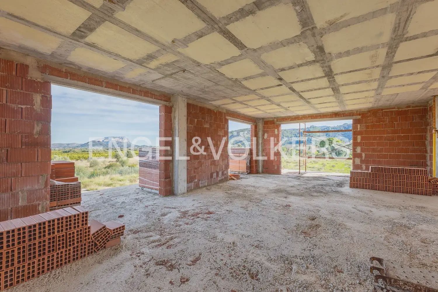 7 slaapkamer Finca/Landhuis te koop in Benidoleig met zwembad garage - € 489.000 (Ref: 9898251)