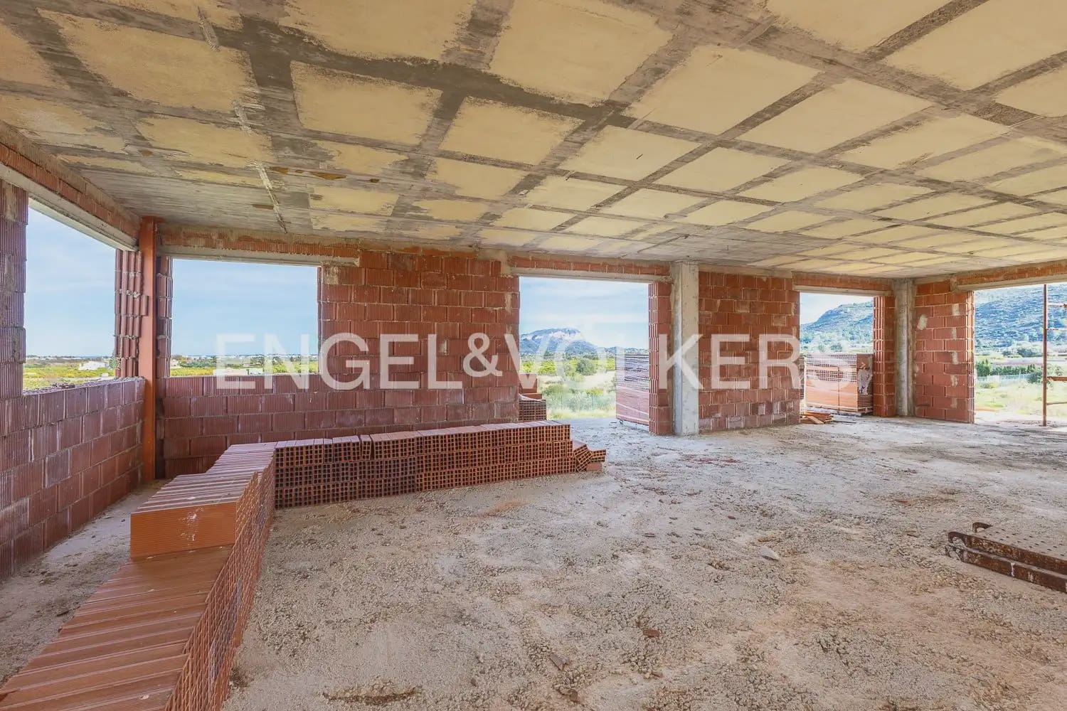 7 slaapkamer Finca/Landhuis te koop in Benidoleig met zwembad garage - € 489.000 (Ref: 9898251)