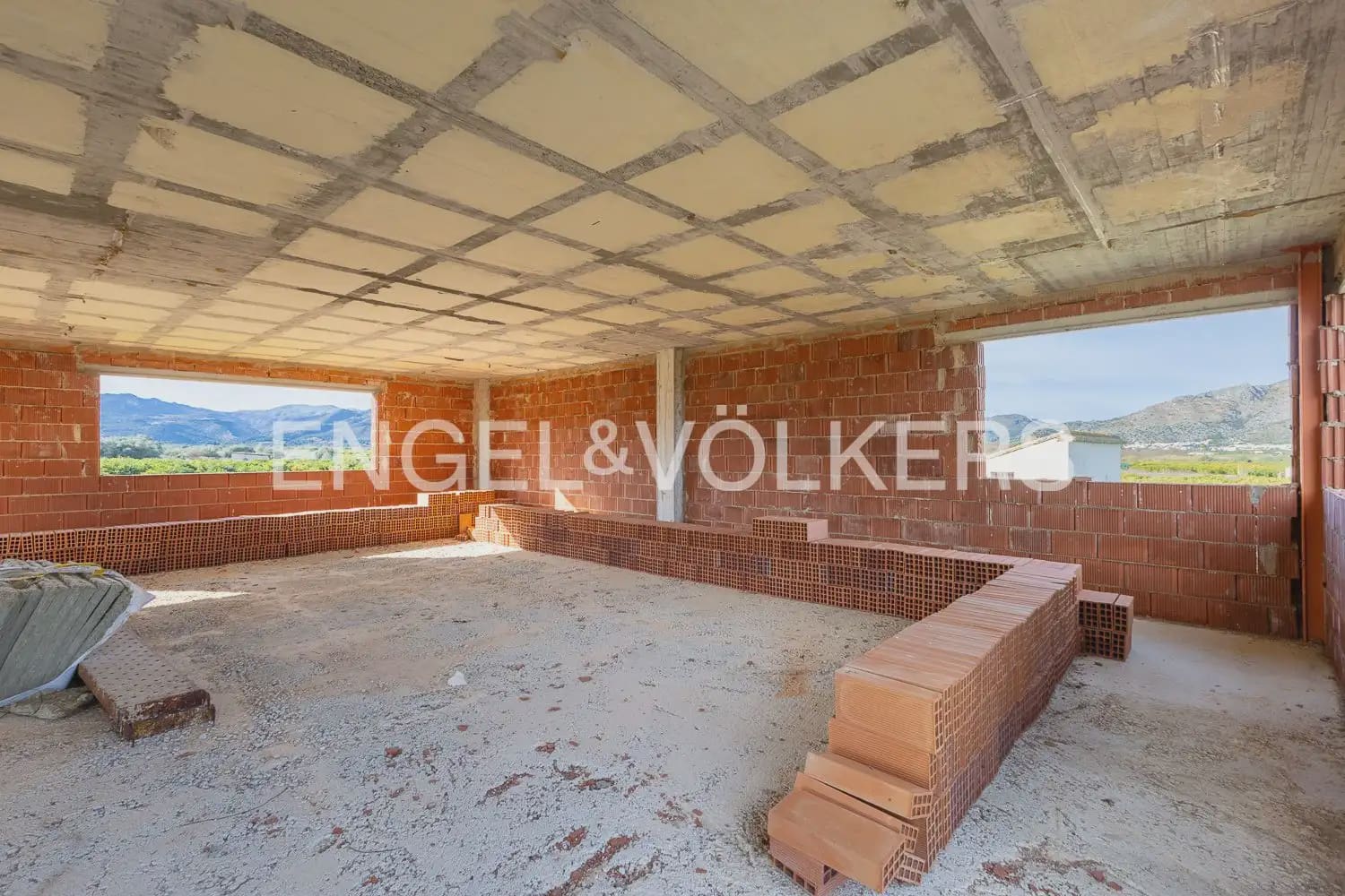 7 slaapkamer Finca/Landhuis te koop in Benidoleig met zwembad garage - € 489.000 (Ref: 9898251)