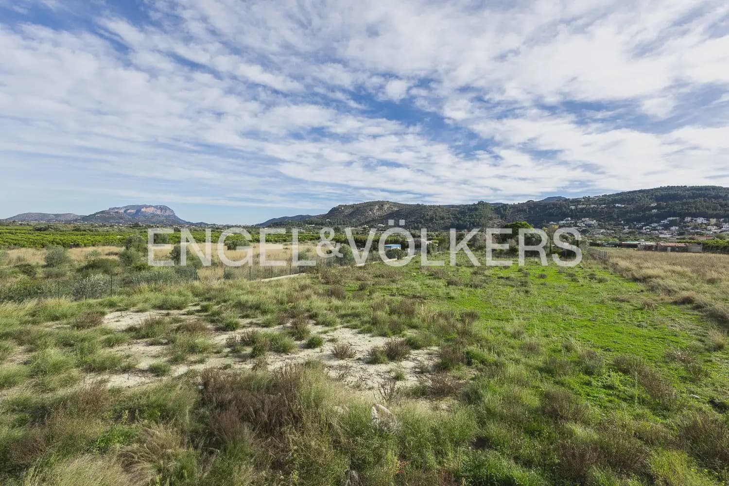 7 slaapkamer Finca/Landhuis te koop in Benidoleig met zwembad garage - € 489.000 (Ref: 9898251)