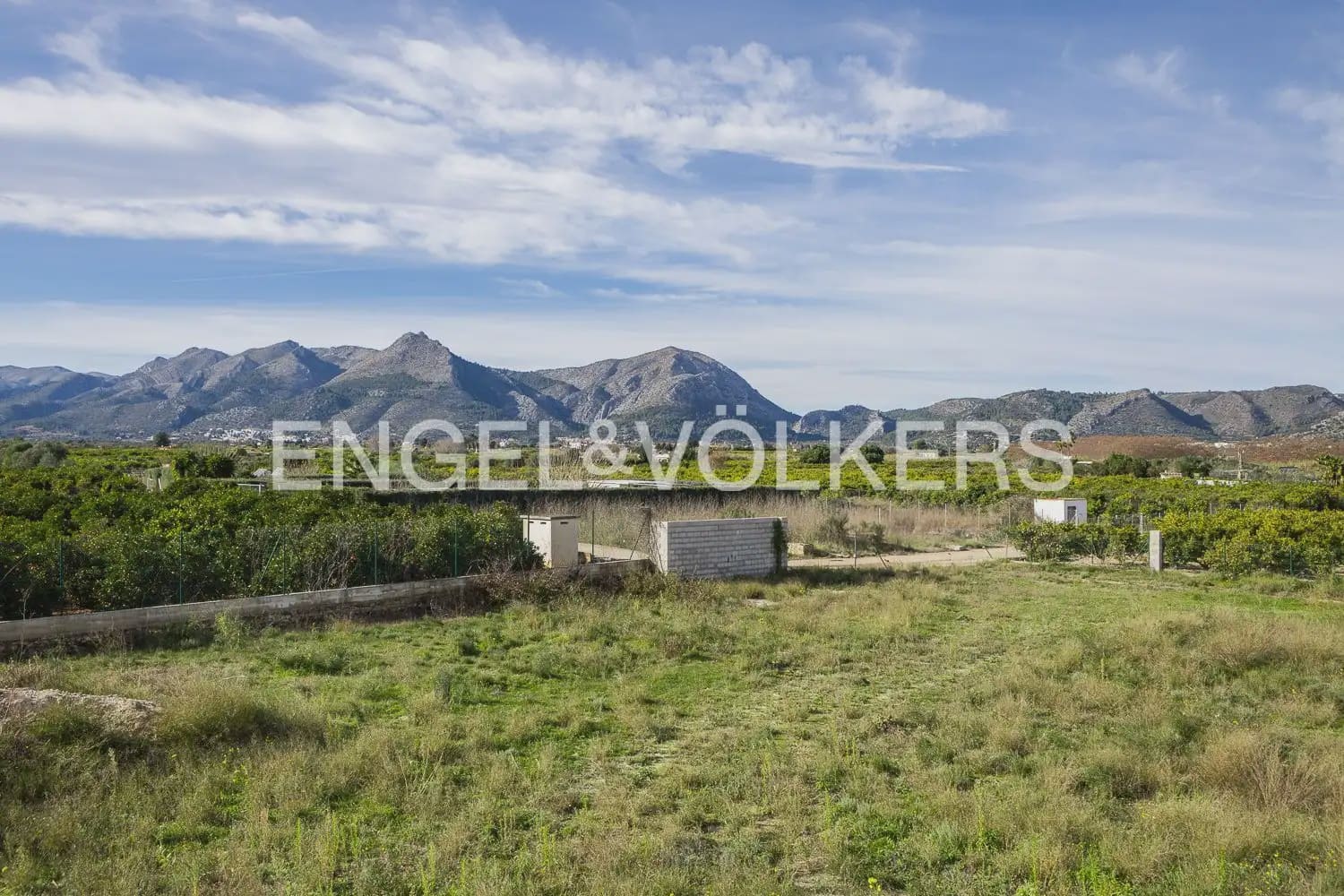 7 slaapkamer Finca/Landhuis te koop in Benidoleig met zwembad garage - € 489.000 (Ref: 9898251)
