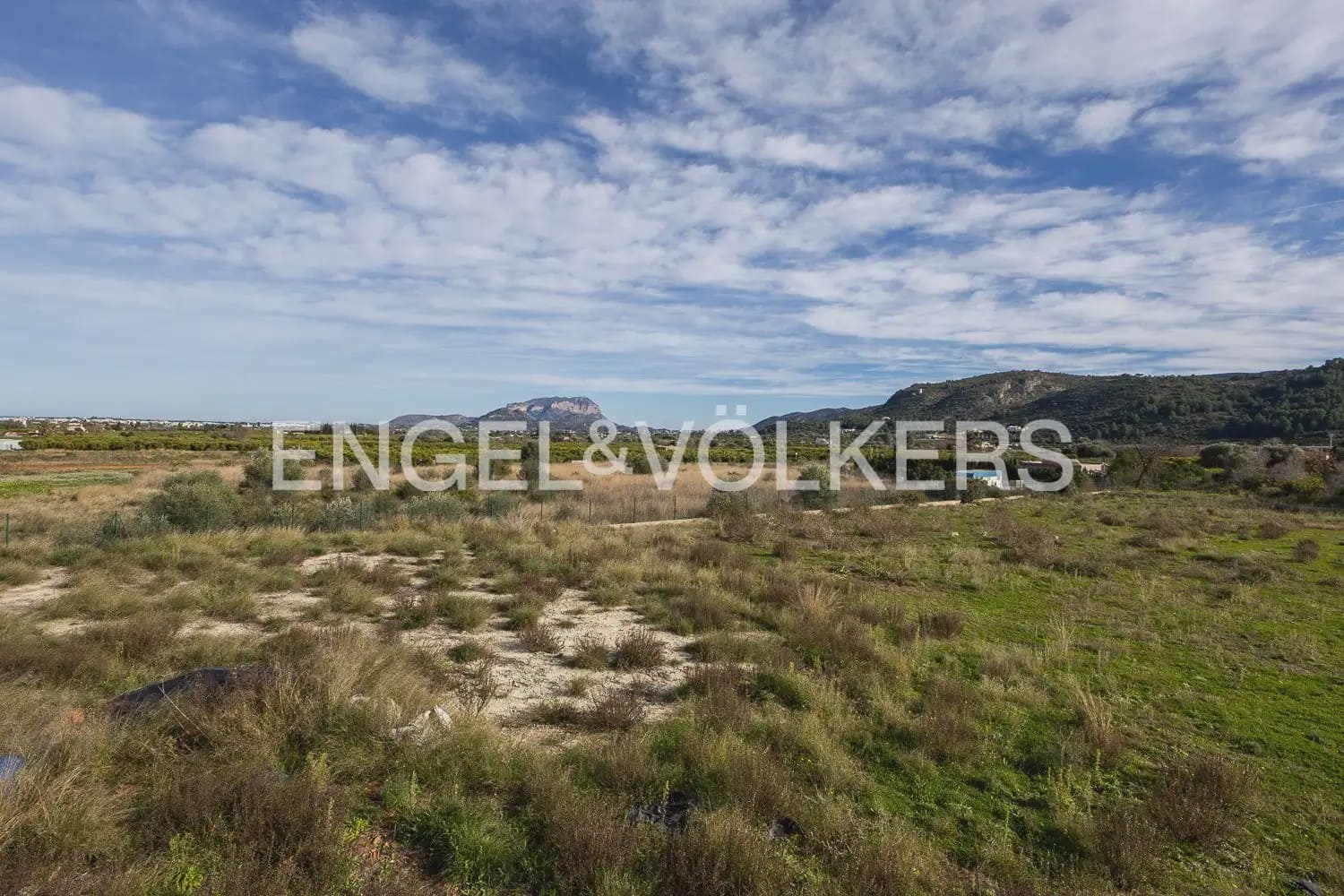 7 slaapkamer Finca/Landhuis te koop in Benidoleig met zwembad garage - € 489.000 (Ref: 9898251)