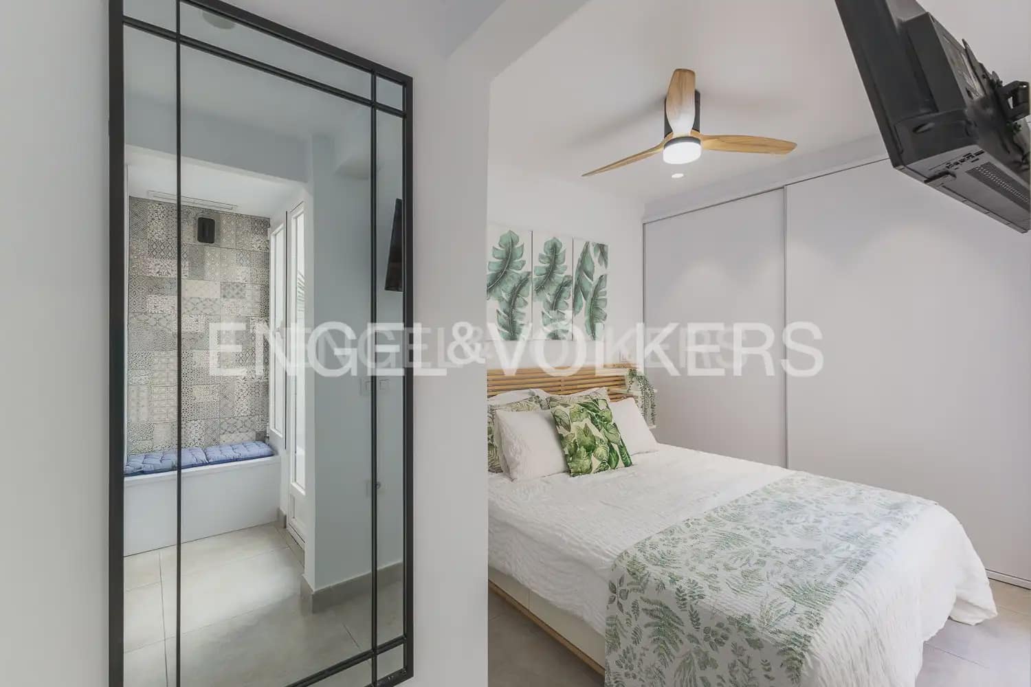 1 bedroom Apartment for rent in Valencia city - € 1,300 (Ref: 9898253)
