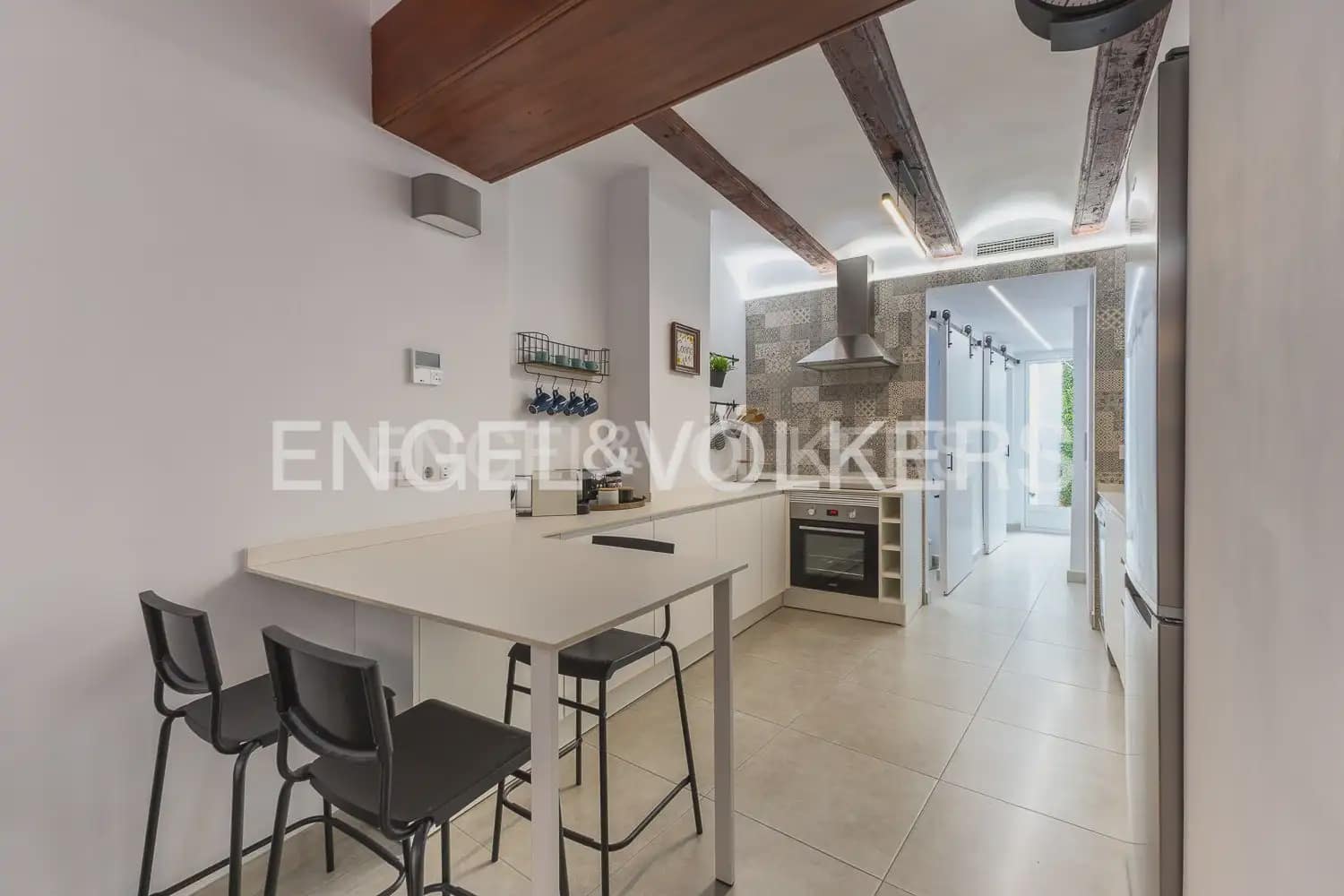 1 bedroom Apartment for rent in Valencia city - € 1,300 (Ref: 9898253)