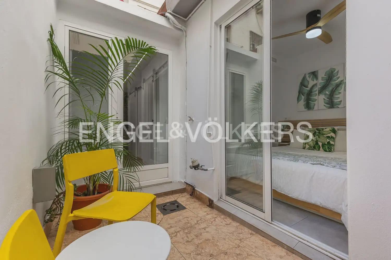 1 bedroom Apartment for rent in Valencia city - € 1,300 (Ref: 9898253)