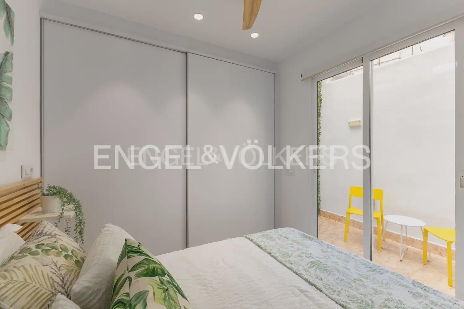 1 bedroom Apartment for rent in Valencia city - € 1,300 (Ref: 9898253)