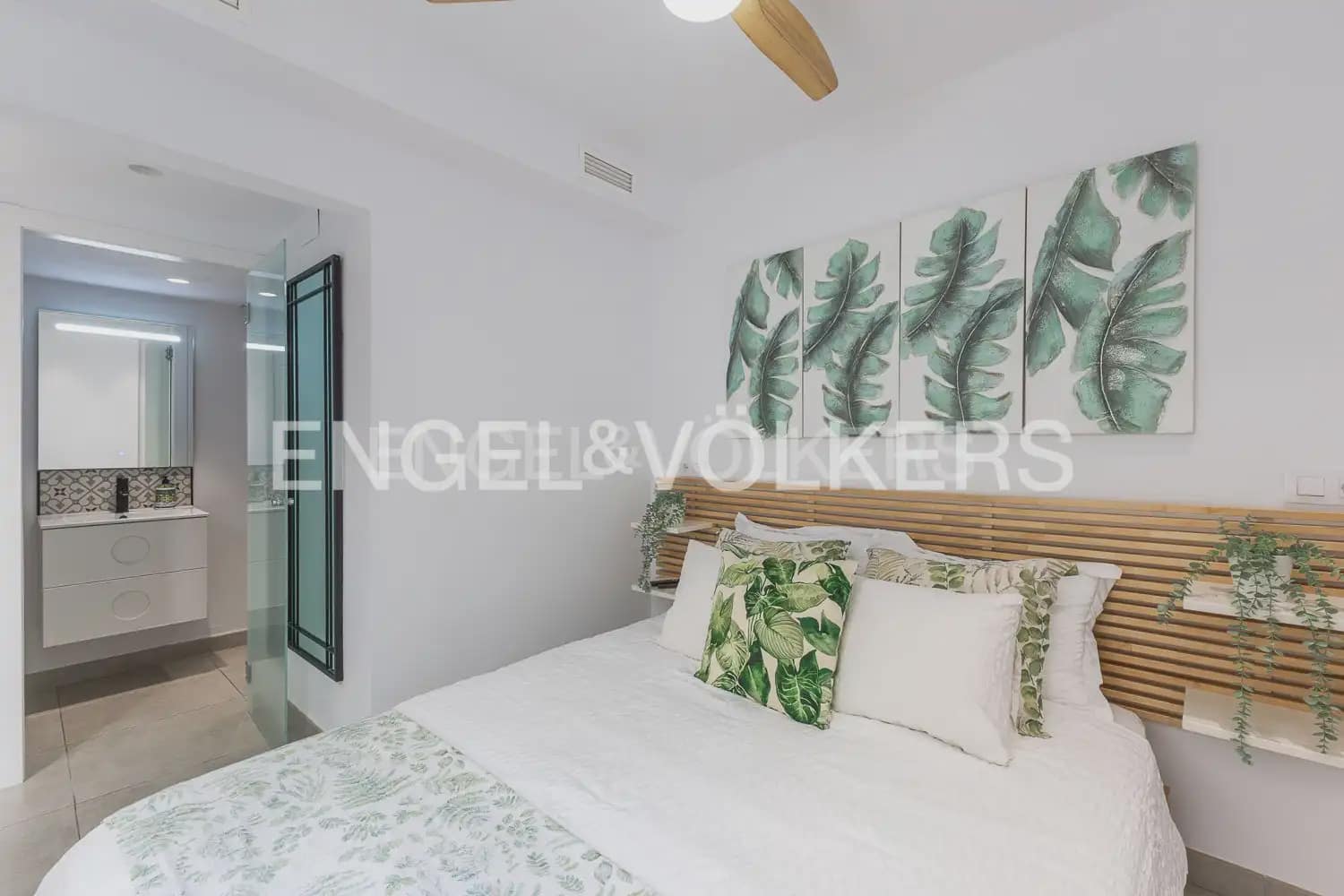 1 bedroom Apartment for rent in Valencia city - € 1,300 (Ref: 9898253)