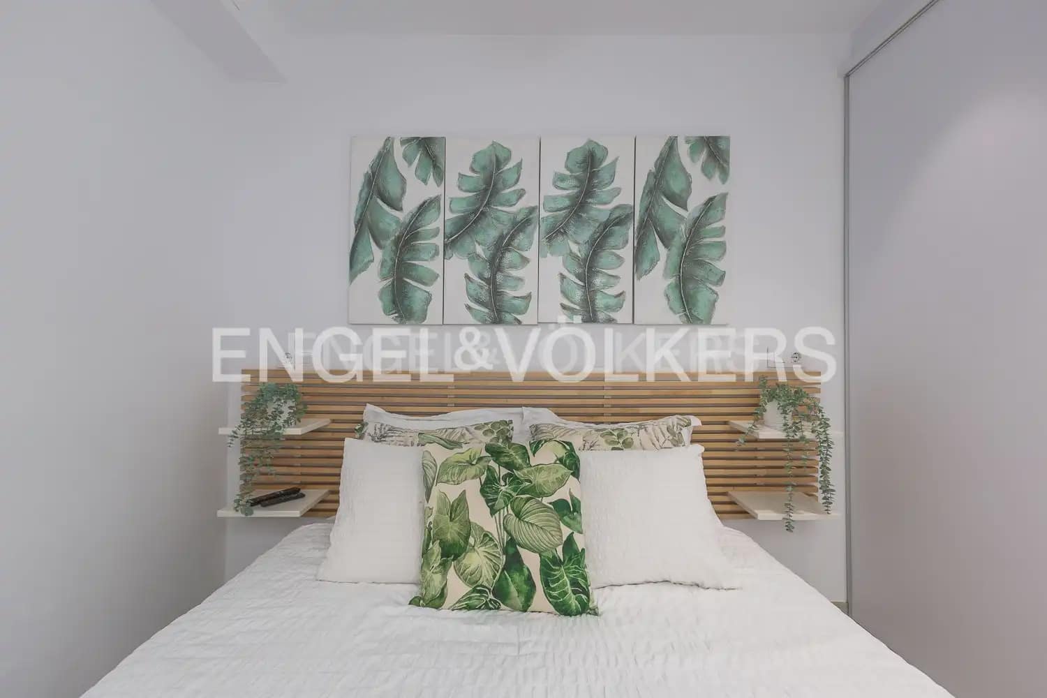 1 bedroom Apartment for rent in Valencia city - € 1,300 (Ref: 9898253)
