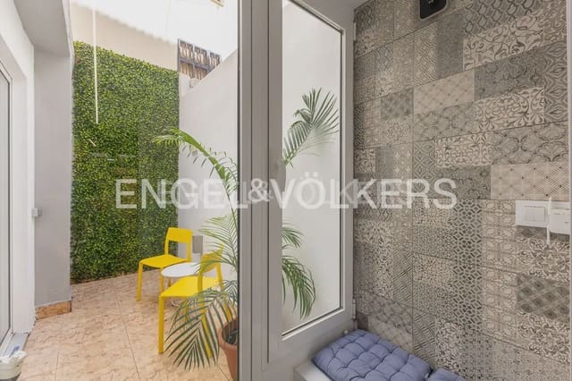 1 bedroom Apartment for rent in La Seu, Valencia city - € 1,300 (Ref: 9898253)