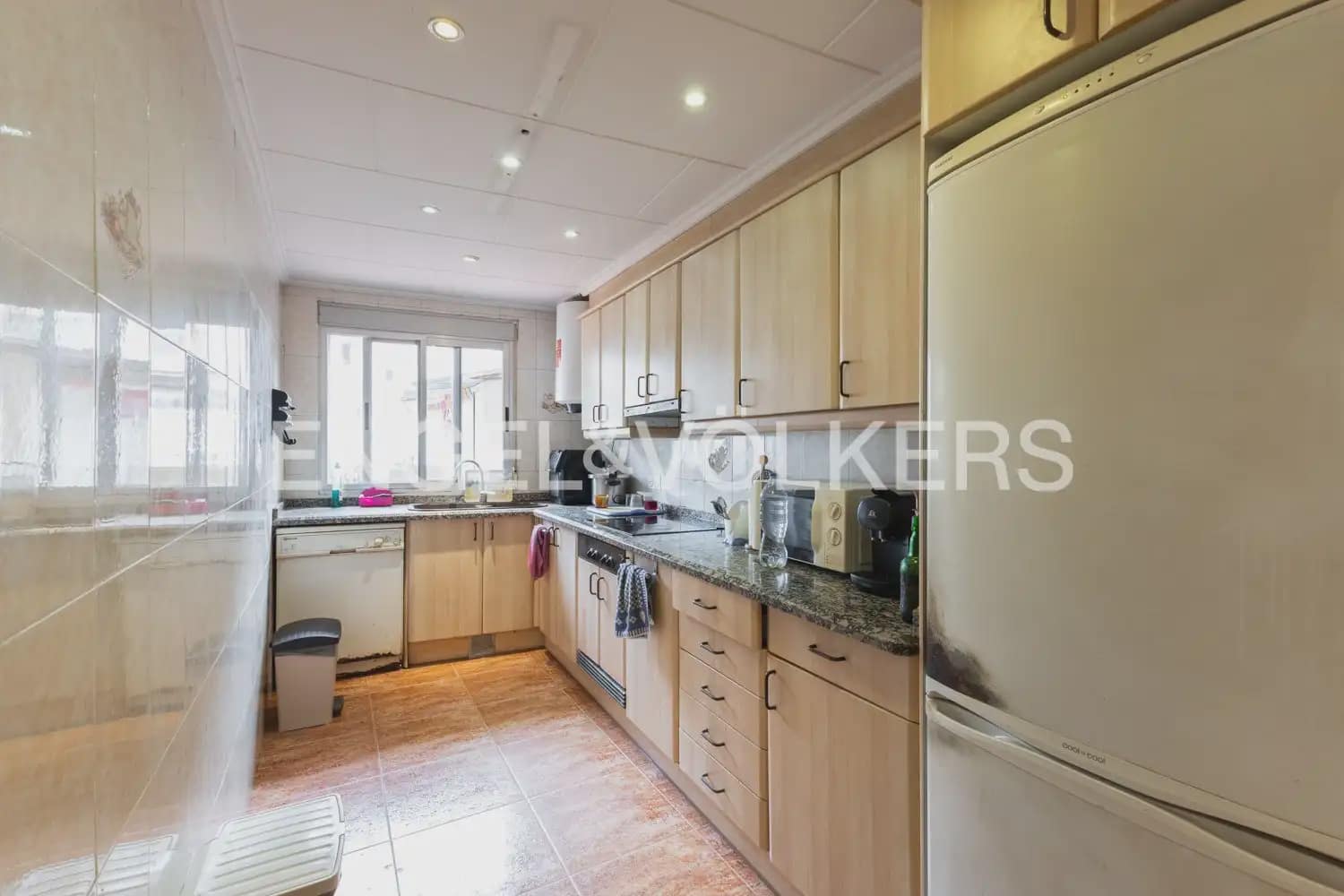 Byggetomt til salgs i Valencia by - € 1 500 000 (Ref: 9898255)