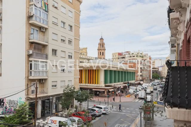 Byggetomt til salgs i Russafa, Valencia by - € 1 500 000 (Ref: 9898255)