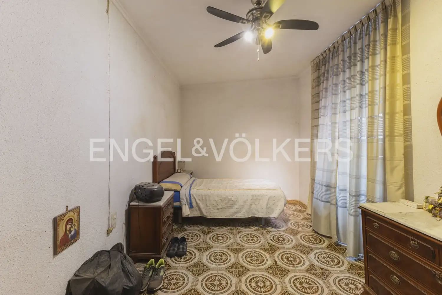 Byggetomt til salgs i Valencia by - € 1 500 000 (Ref: 9898255)