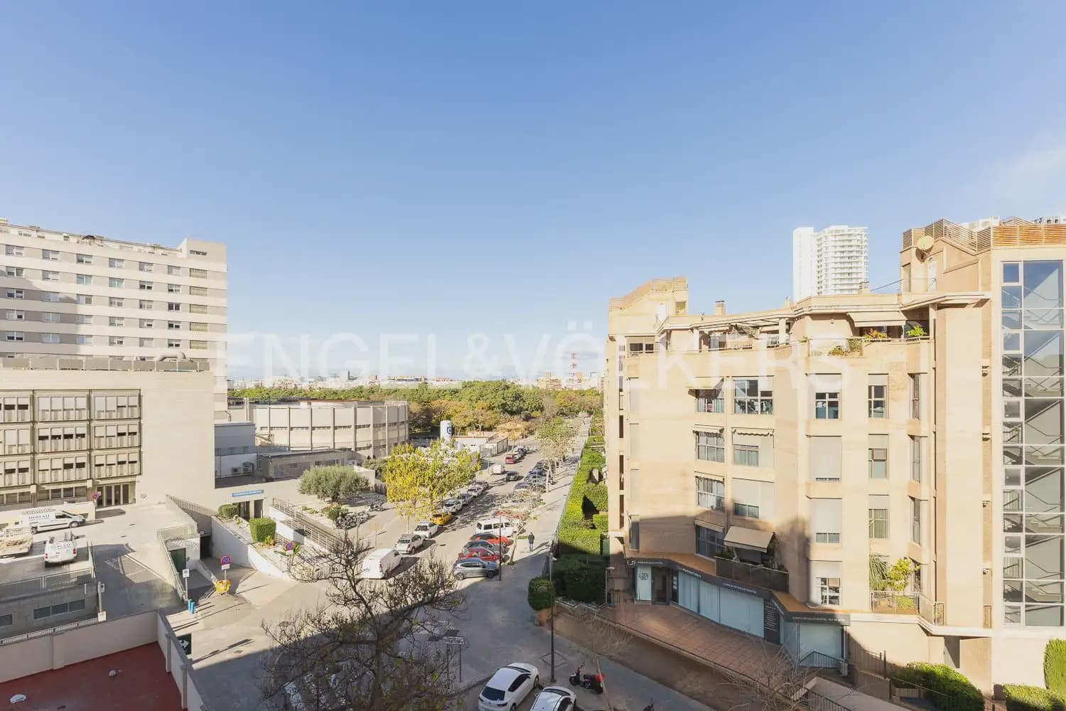 2 sovrum Takvåning till salu i Valencia stad med garage - 850 000 € (Ref: 9898256)