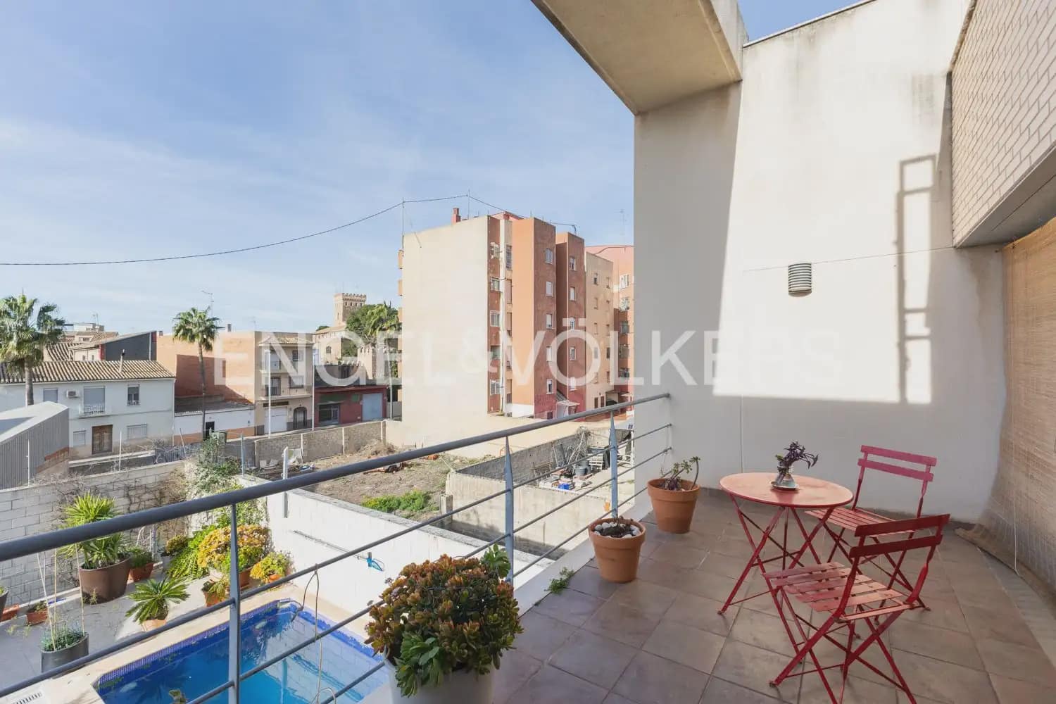 4 bedroom Villa for sale in Benisano with pool garage - € 499,000 (Ref: 9898257)