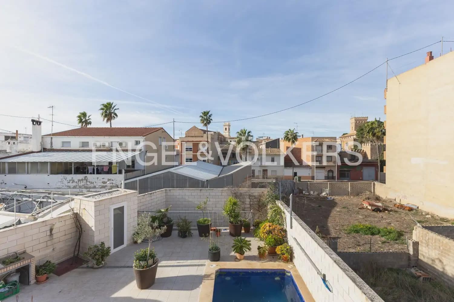 4 bedroom Villa for sale in Benisano with pool garage - € 499,000 (Ref: 9898257)