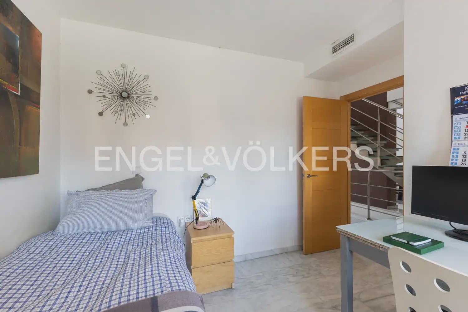 4 bedroom Villa for sale in Benisano with pool garage - € 499,000 (Ref: 9898257)