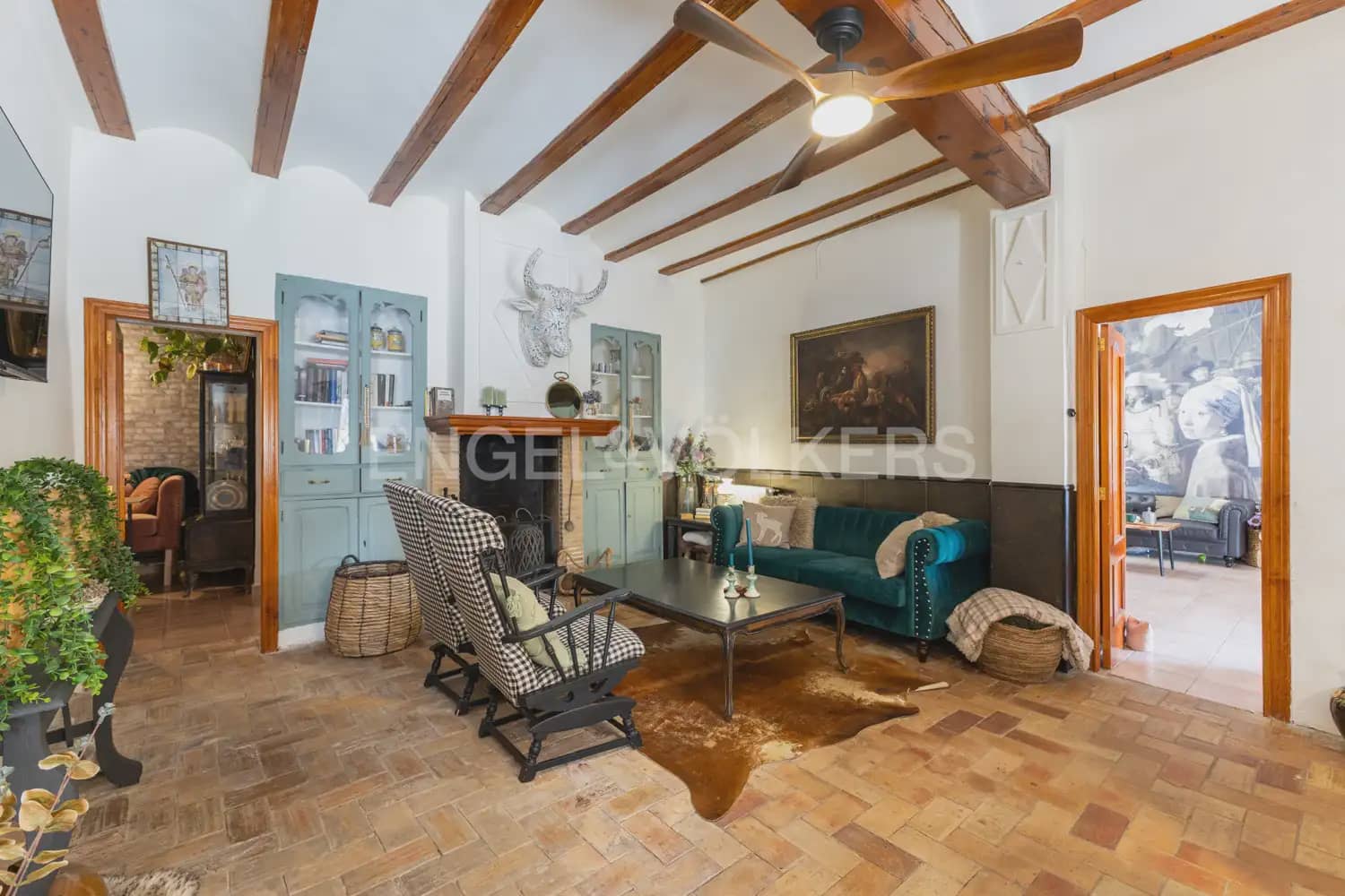 8 bedroom Finca/Country House for sale in Alcublas with pool garage - € 595,000 (Ref: 9898258)
