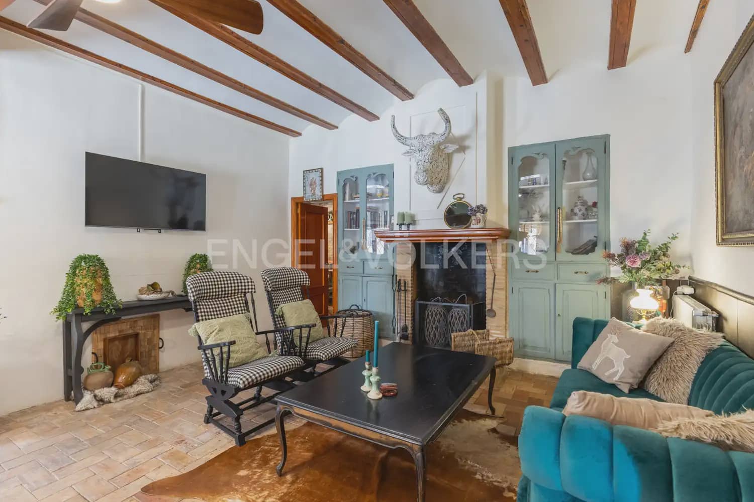 8 bedroom Finca/Country House for sale in Alcublas with pool garage - € 595,000 (Ref: 9898258)