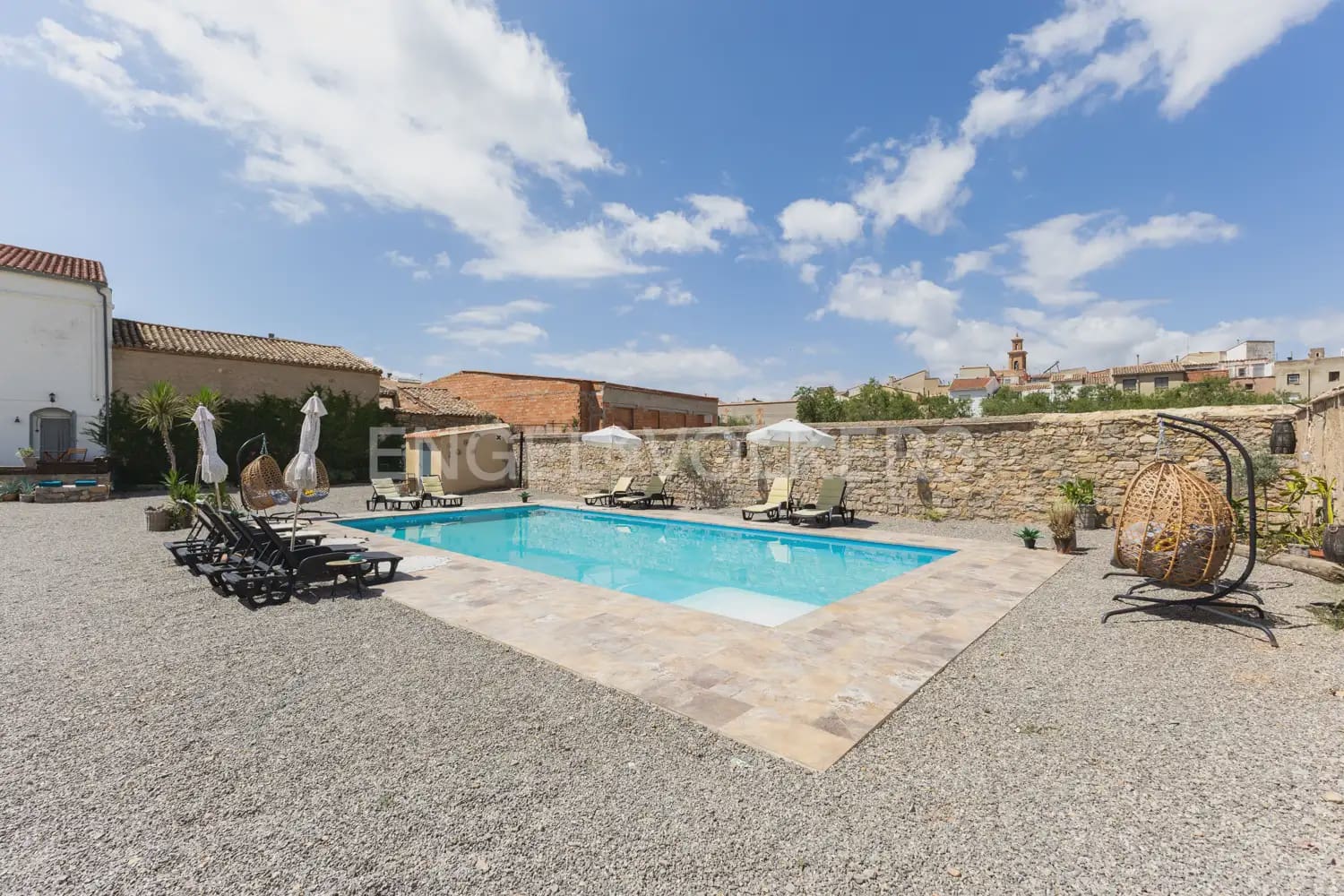 8 bedroom Finca/Country House for sale in Alcublas with pool garage - € 595,000 (Ref: 9898258)