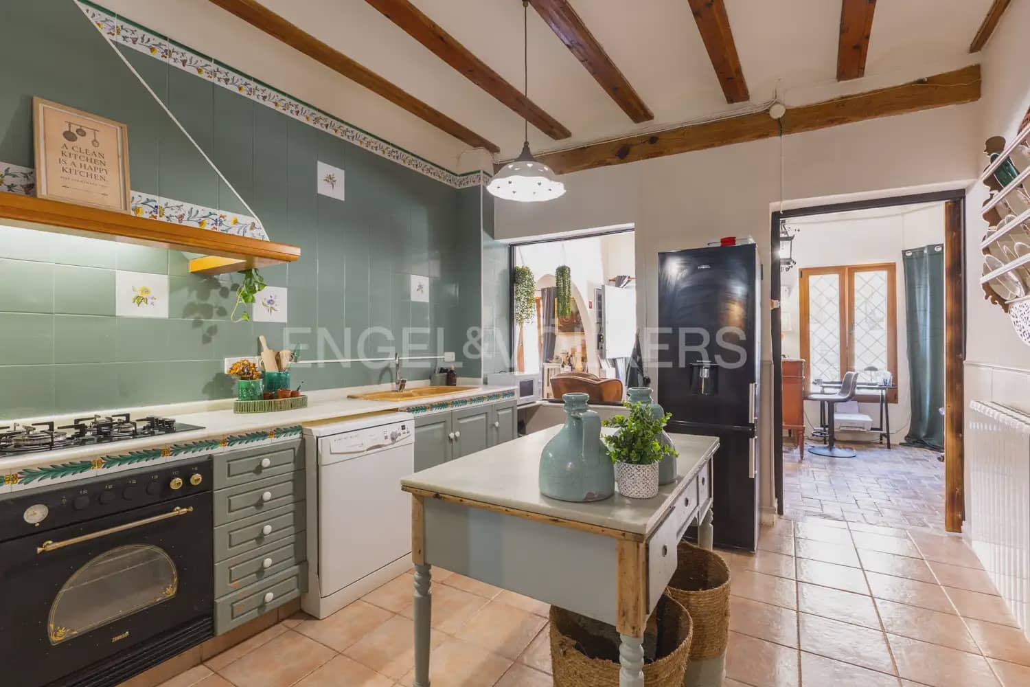 8 bedroom Finca/Country House for sale in Alcublas with pool garage - € 595,000 (Ref: 9898258)