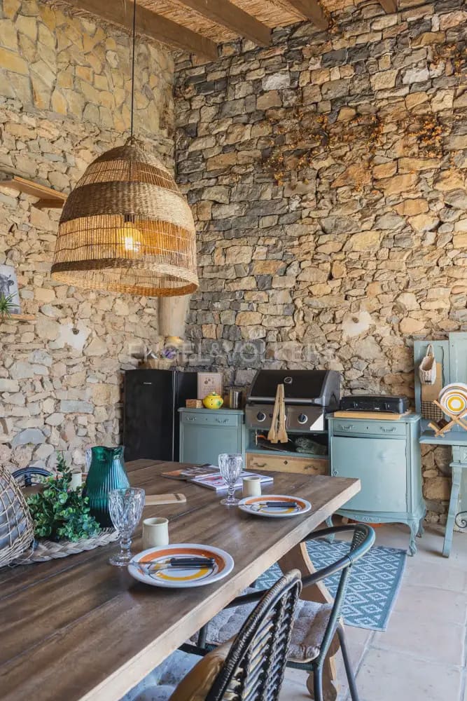8 bedroom Finca/Country House for sale in Alcublas with pool garage - € 595,000 (Ref: 9898258)