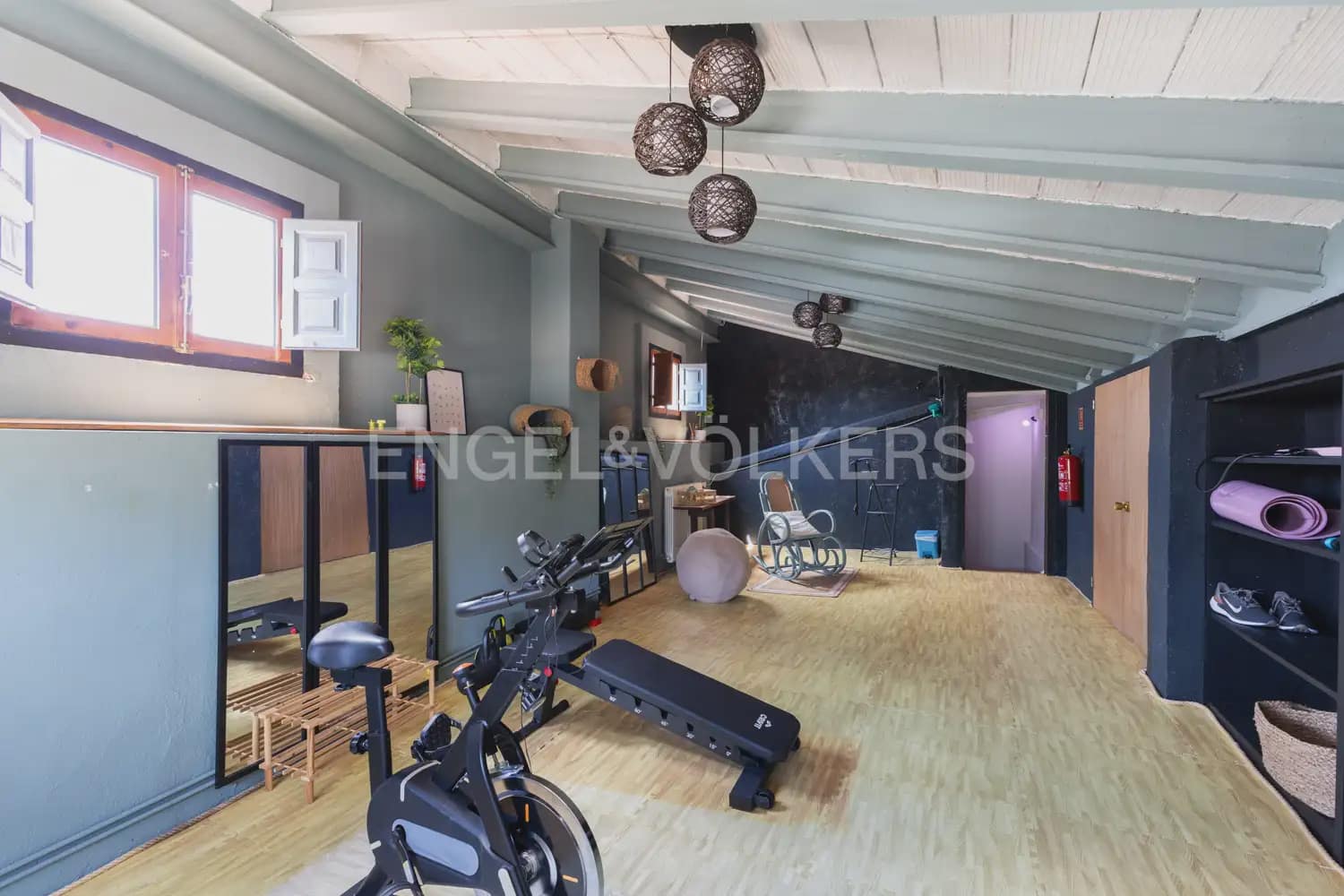 8 bedroom Finca/Country House for sale in Alcublas with pool garage - € 595,000 (Ref: 9898258)