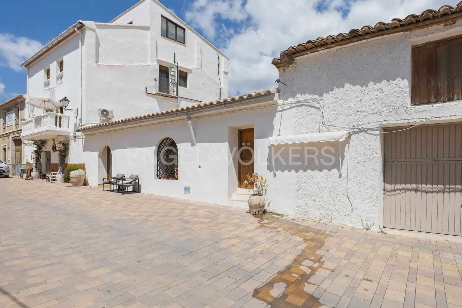 8 bedroom Finca/Country House for sale in Alcublas with pool garage - € 595,000 (Ref: 9898258)