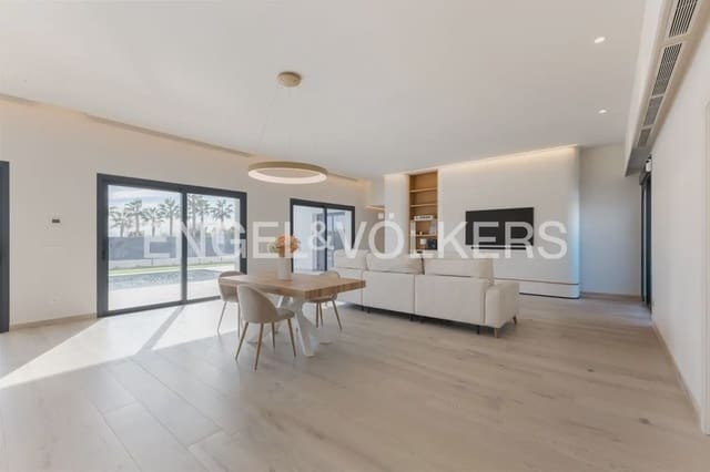 5 Zimmer Villa zu verkaufen in Burriana / Borriana mit Pool Garage - 970.000 € (Ref: 9898259)
