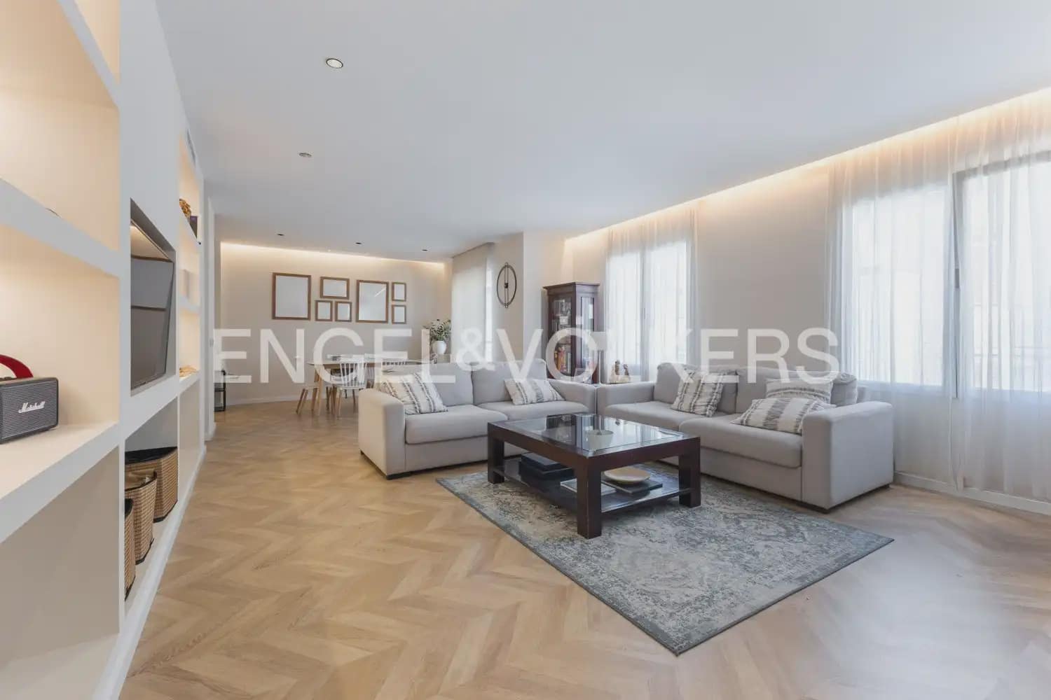 4 makuuhuone Huoneisto myytävänä paikassa Valencia kaupunki - 860 000 € (Ref: 9898260)