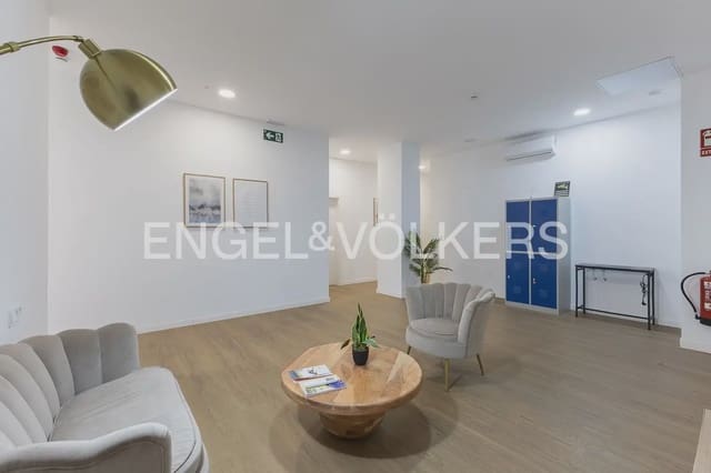 Hotelli myytävänä paikassa Arrancapins, Valencia kaupunki - 1 300 000 € (Ref: 9898261)