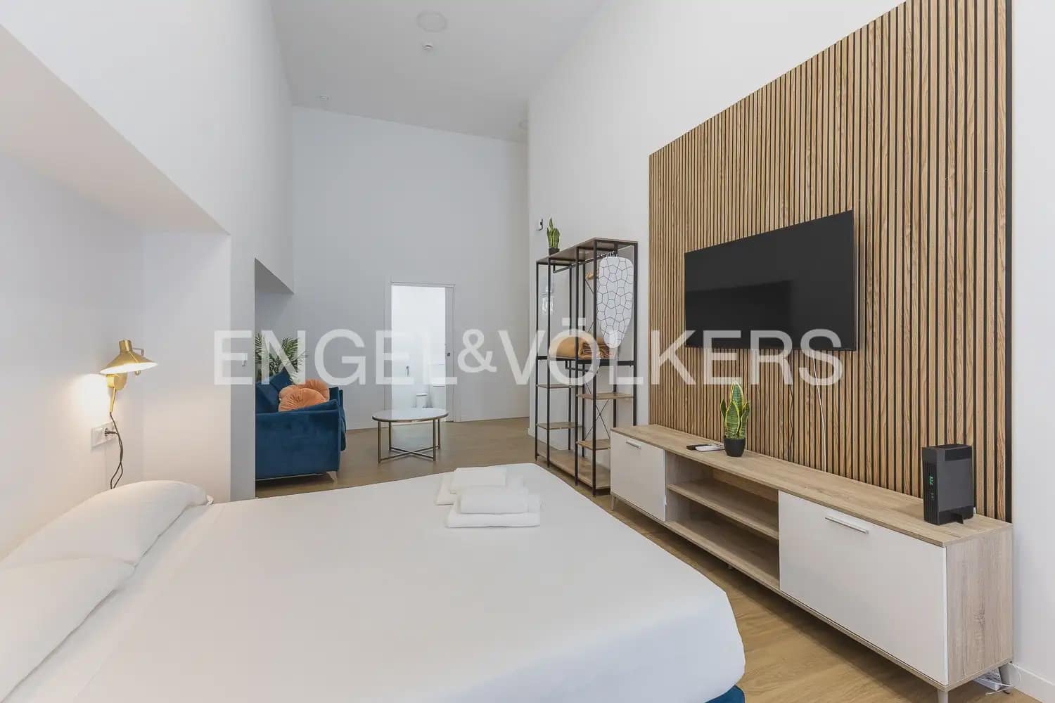 Hotelli myytävänä paikassa Valencia kaupunki - 1 300 000 € (Ref: 9898261)