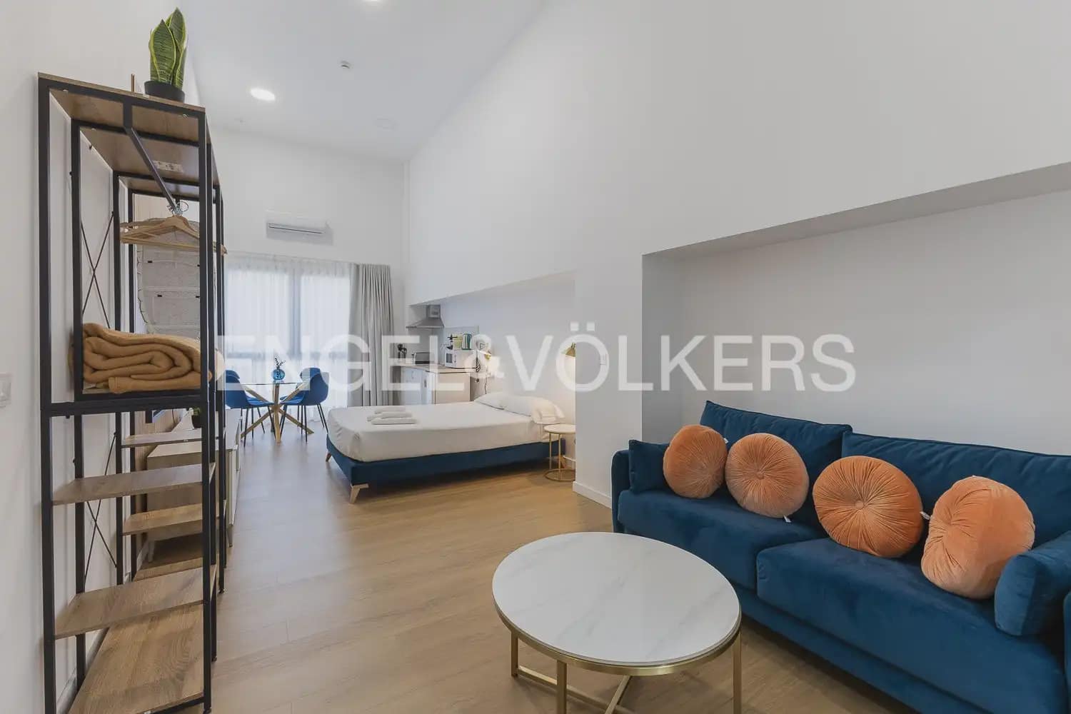 Hotelli myytävänä paikassa Valencia kaupunki - 1 300 000 € (Ref: 9898261)