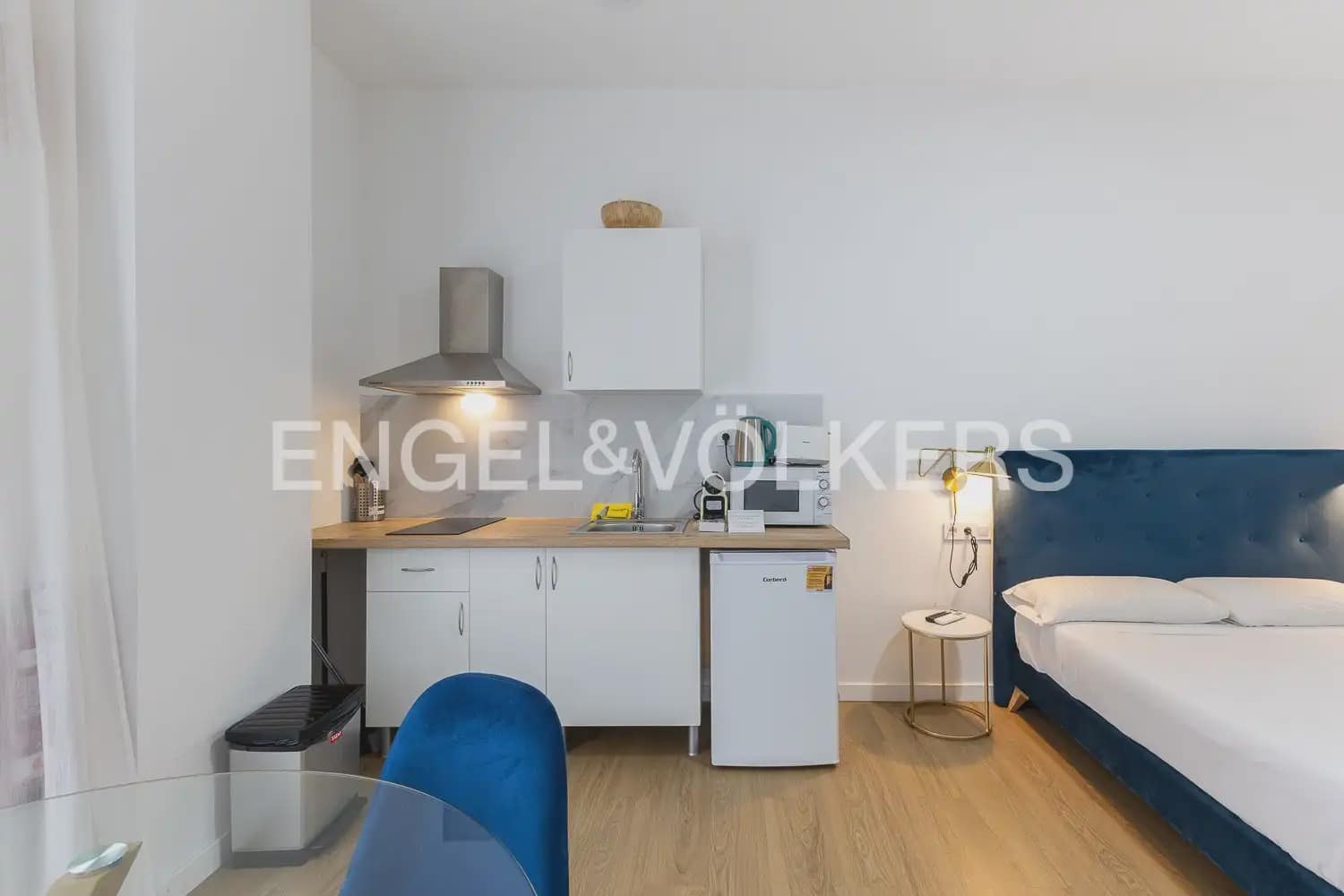 Hotelli myytävänä paikassa Valencia kaupunki - 1 300 000 € (Ref: 9898261)