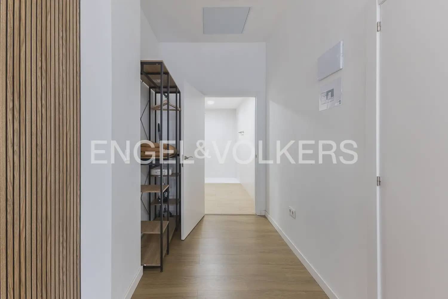 Hotelli myytävänä paikassa Valencia kaupunki - 1 300 000 € (Ref: 9898261)