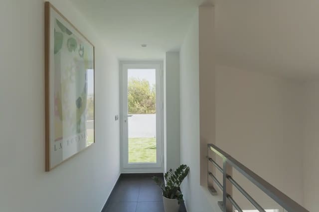 4 bedroom Villa for rent in Torres Torres with pool garage - € 4,900 (Ref: 9898262)