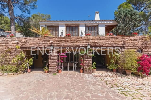 9 Zimmer Villa zu verkaufen in Náquera - 1.180.000 € (Ref: 9898263)