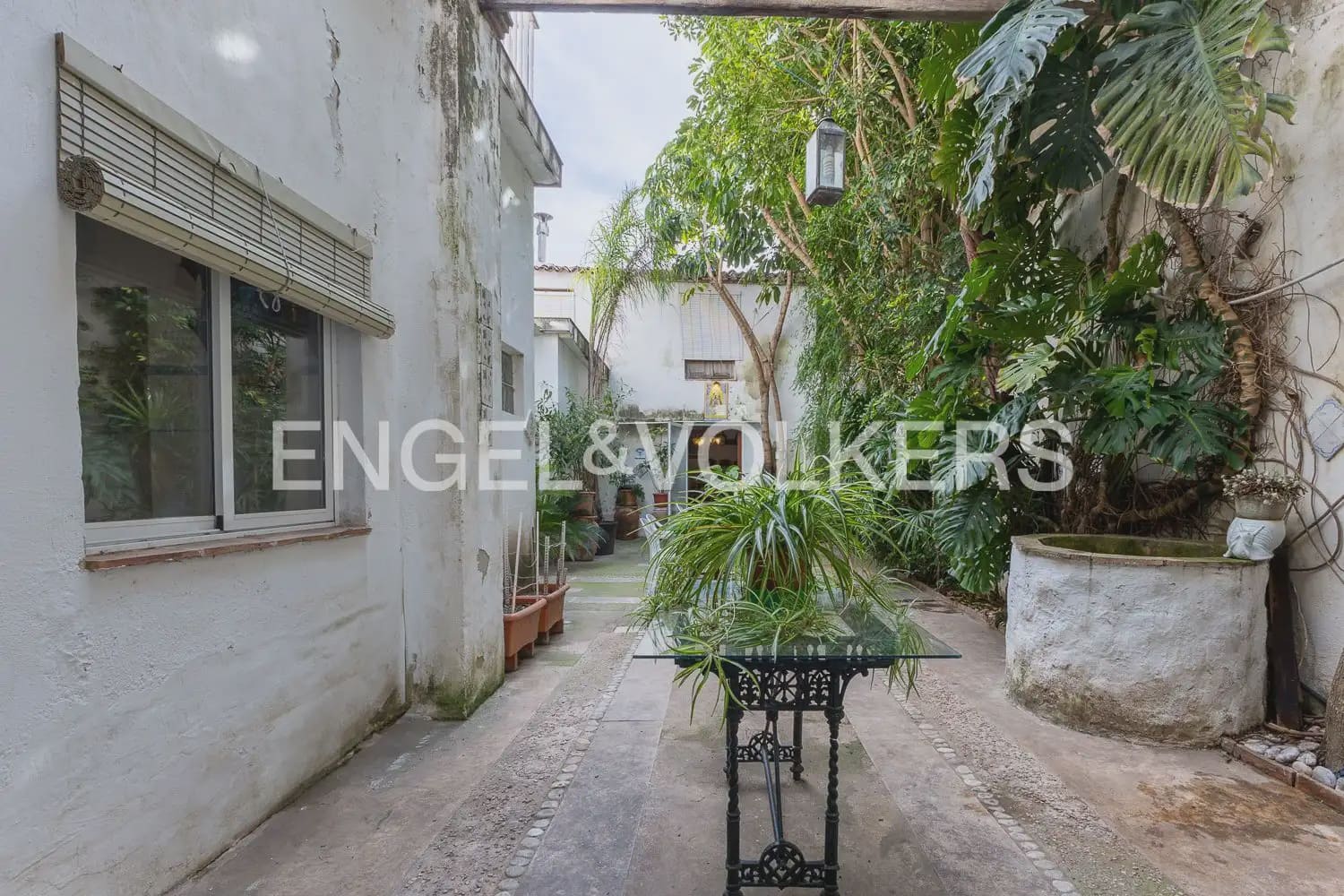 4 bedroom Townhouse for sale in Almoines - € 350,000 (Ref: 9898265)