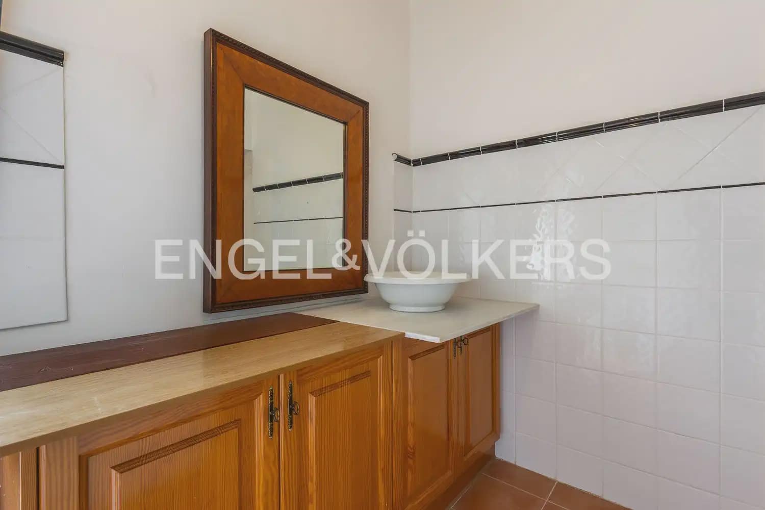 4 bedroom Townhouse for sale in Almoines - € 350,000 (Ref: 9898265)