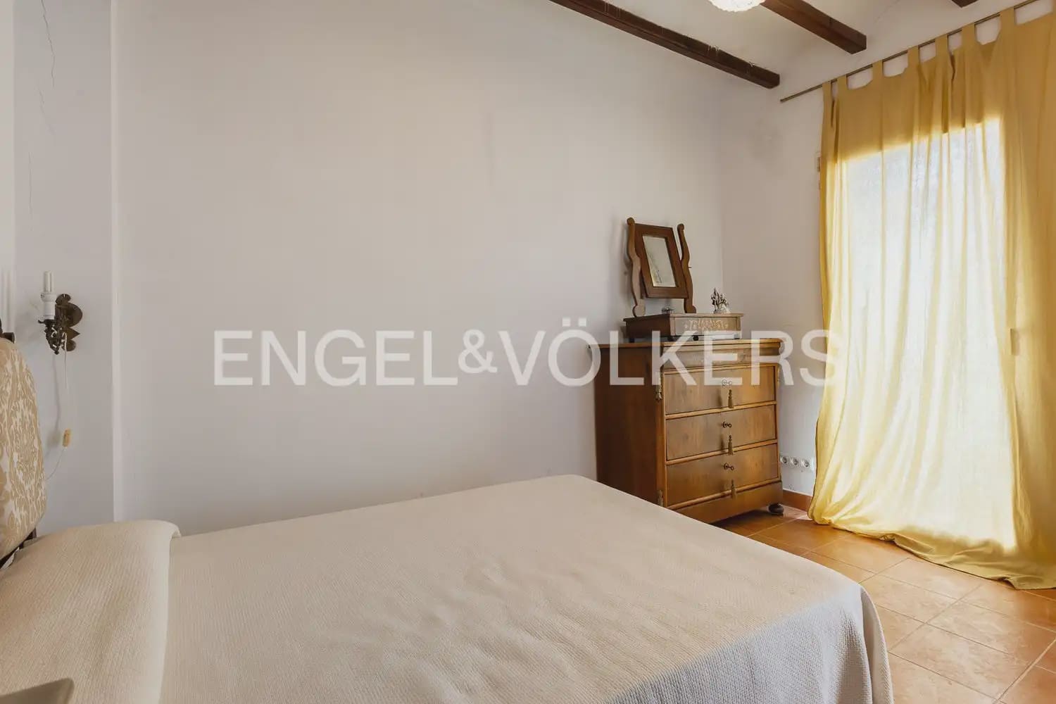 4 bedroom Townhouse for sale in Almoines - € 350,000 (Ref: 9898265)