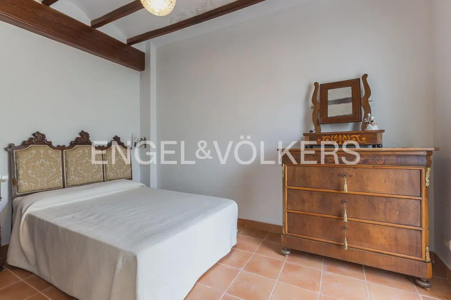 4 bedroom Townhouse for sale in Almoines - € 350,000 (Ref: 9898265)